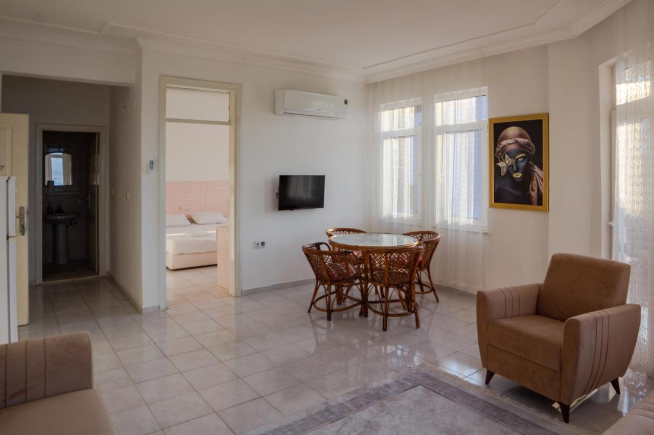 Pembe Kosk Apart Otel Fethiye Extérieur photo