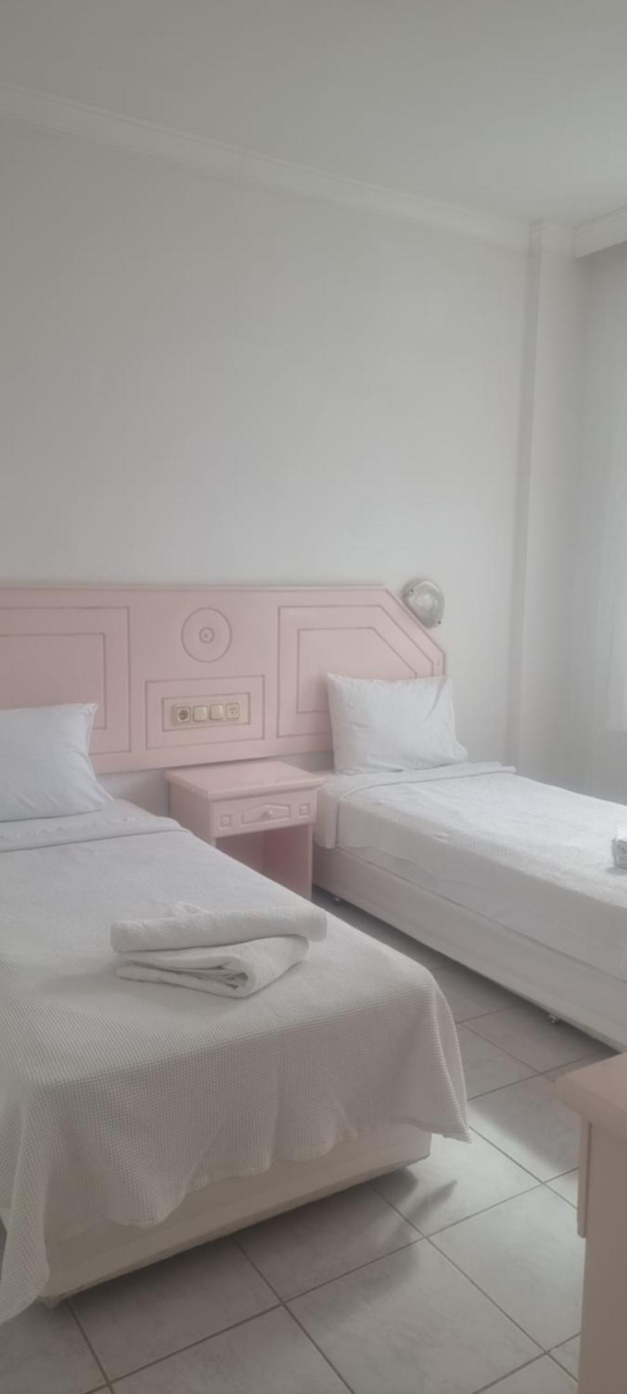 Pembe Kosk Apart Otel Fethiye Chambre photo