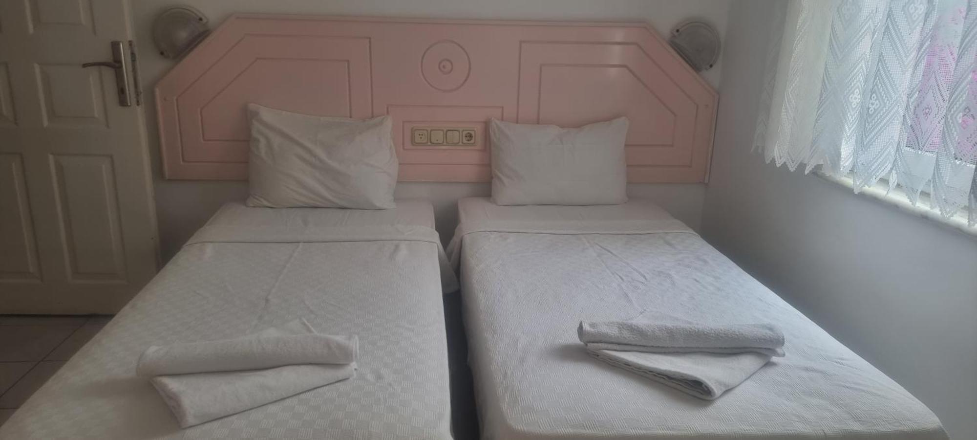 Pembe Kosk Apart Otel Fethiye Chambre photo
